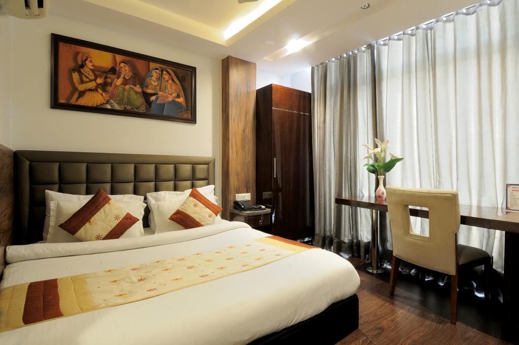Hotel Cabana @ Pahar Ganj Új-Delhi Kültér fotó