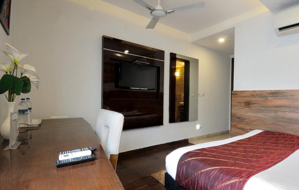 Hotel Cabana @ Pahar Ganj Új-Delhi Kültér fotó