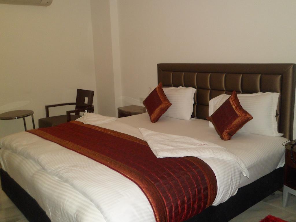 Hotel Cabana @ Pahar Ganj Új-Delhi Szoba fotó