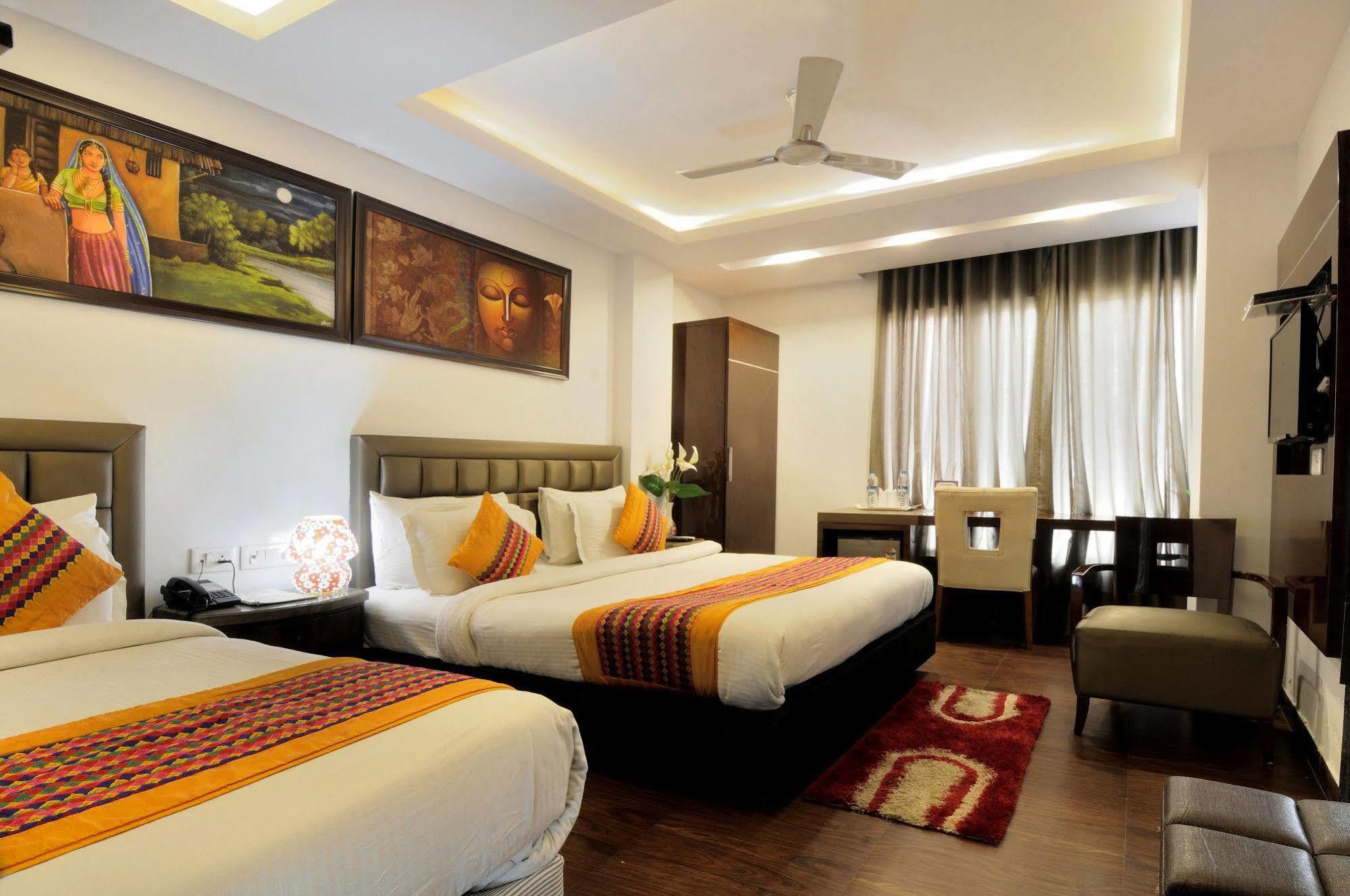 Hotel Cabana @ Pahar Ganj Új-Delhi Kültér fotó